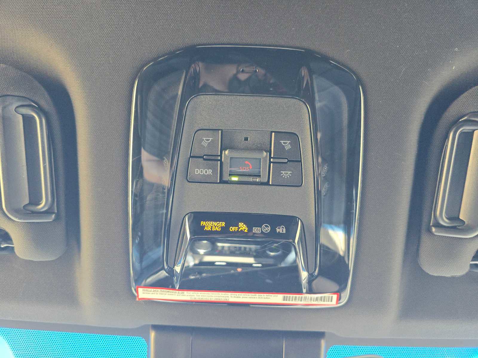 Certified 2021 Toyota Venza XLE AWD/4WD image 34