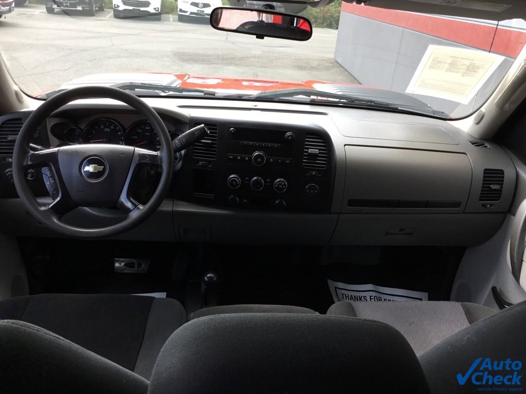 Used 2013 Chevrolet Silverado 3500 W/T w/ Snow Plow Prep Package image 29