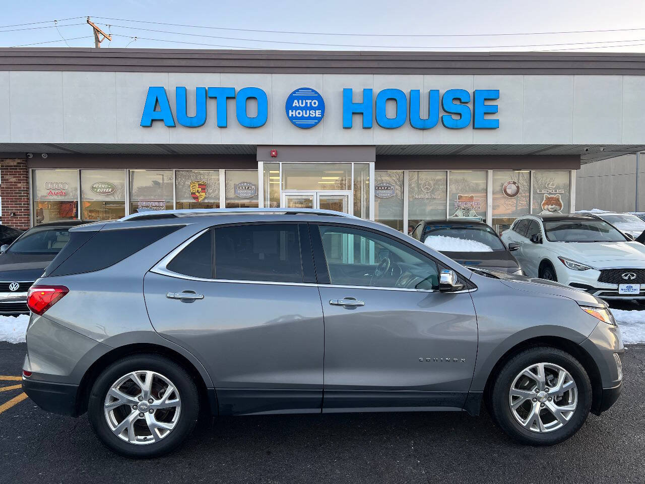 Used 2019 Chevrolet Equinox Premier FWD image 11