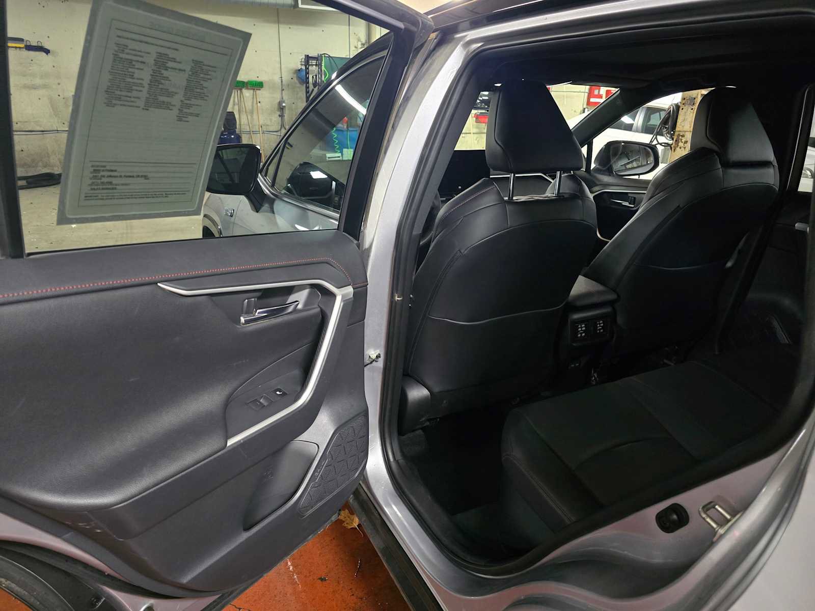 Used 2024 Toyota RAV4 XSE w/ Premium Package image 15