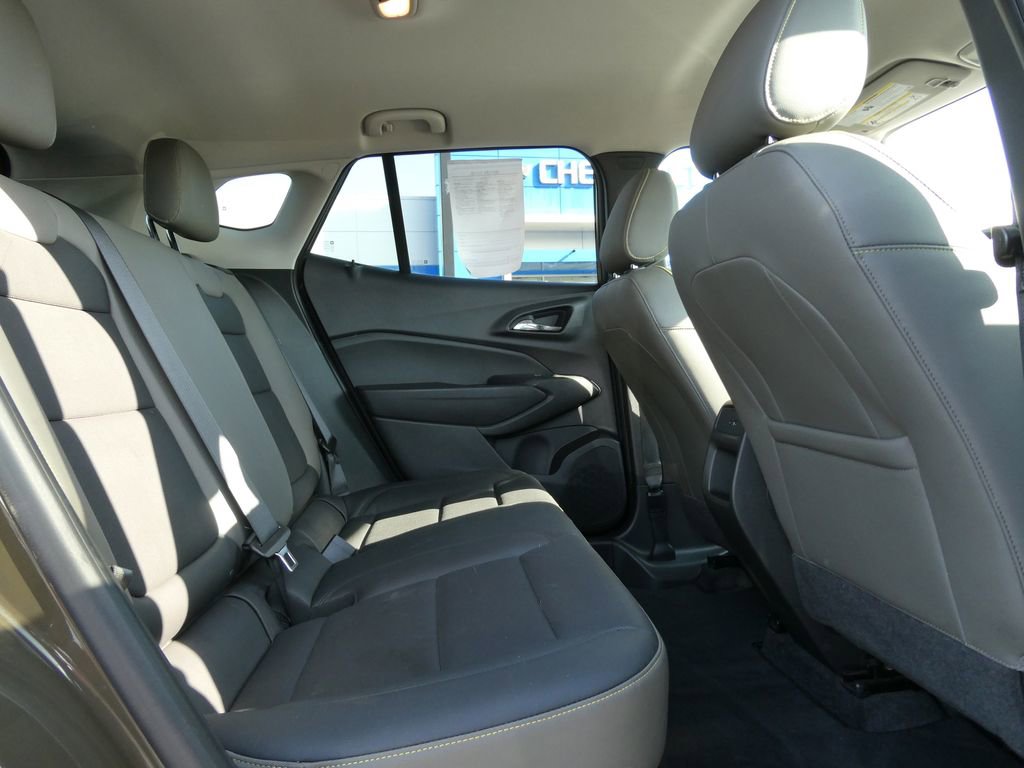 Certified 2024 Chevrolet Trax ACTIV w/ Driver Confidence Package FWD image 15