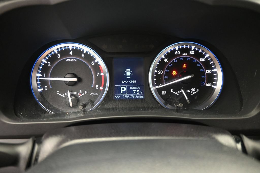 Used 2016 Toyota Highlander Plus AWD/4WD image 23