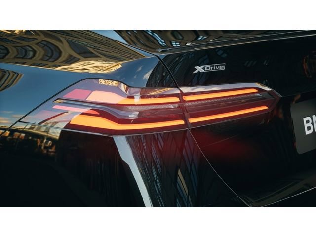 New 2026 BMW 550e xDrive w/ Executive Package image 8