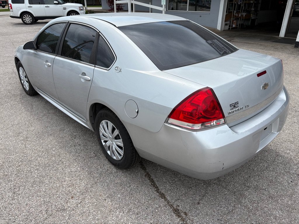 Used 2009 Chevrolet Impala LS FWD image 6