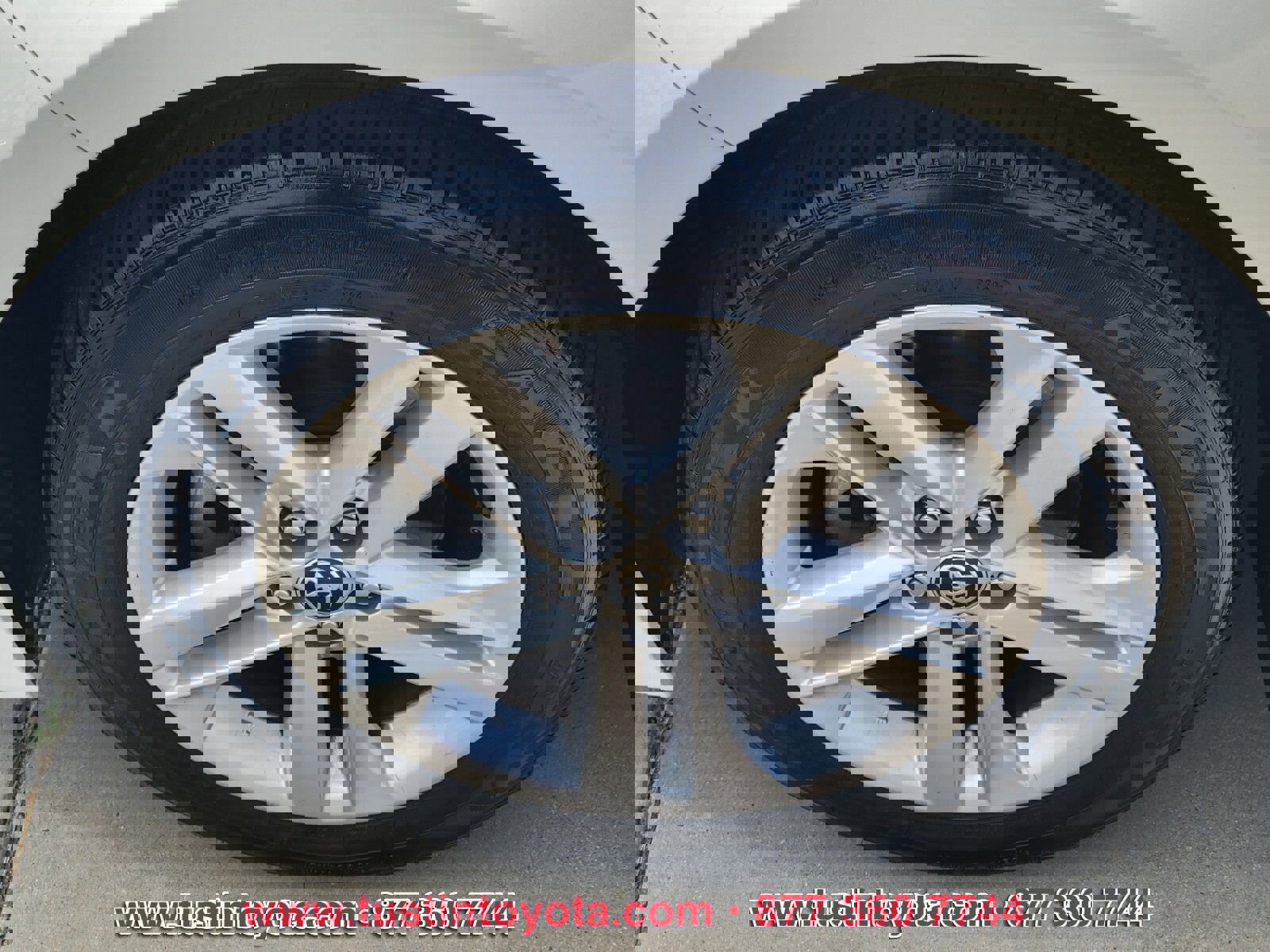 Used 2020 Toyota Corolla SE image 9