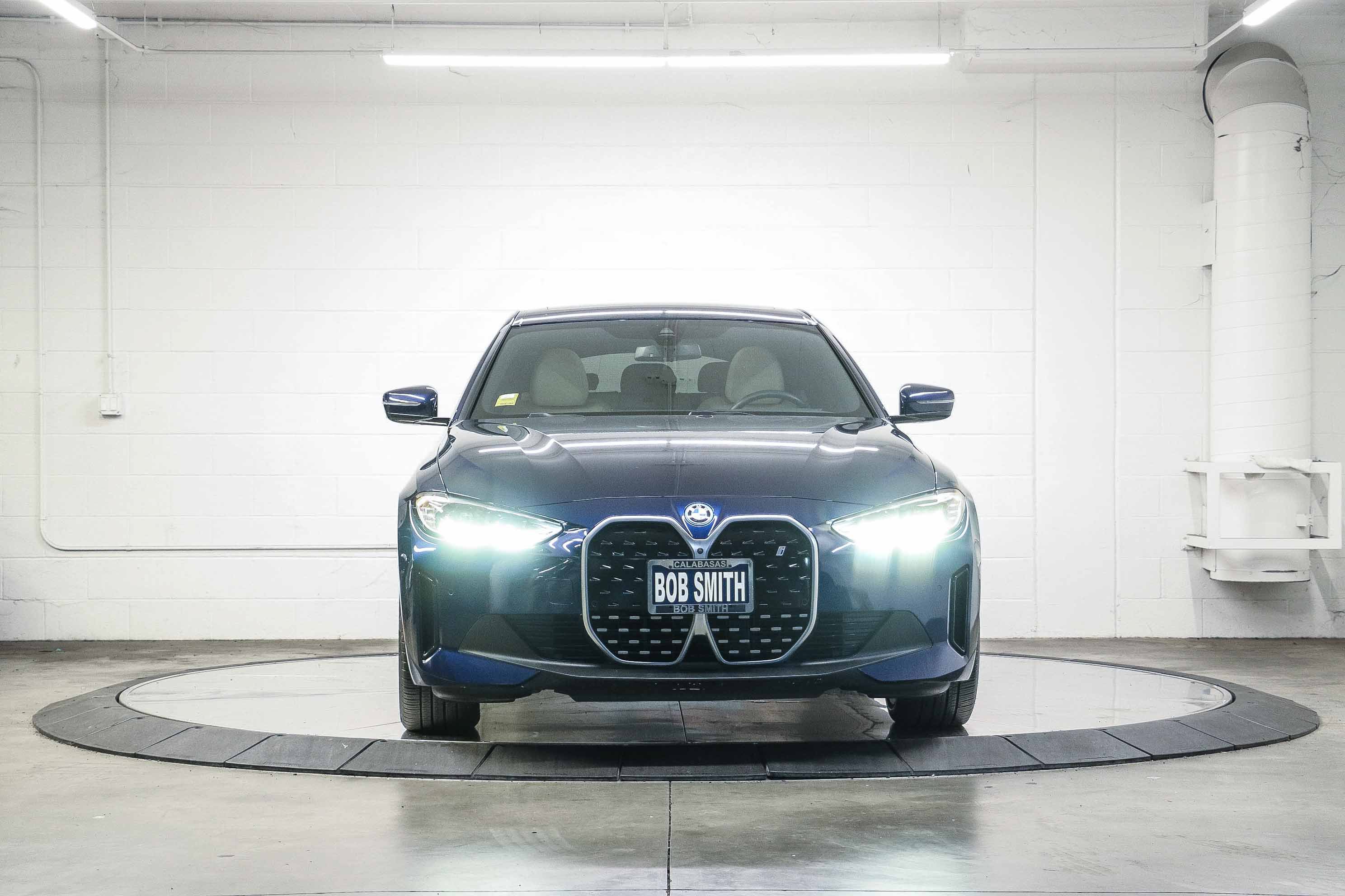 Certified 2023 BMW i4 eDrive35 w/ Premium Package RWD image 2