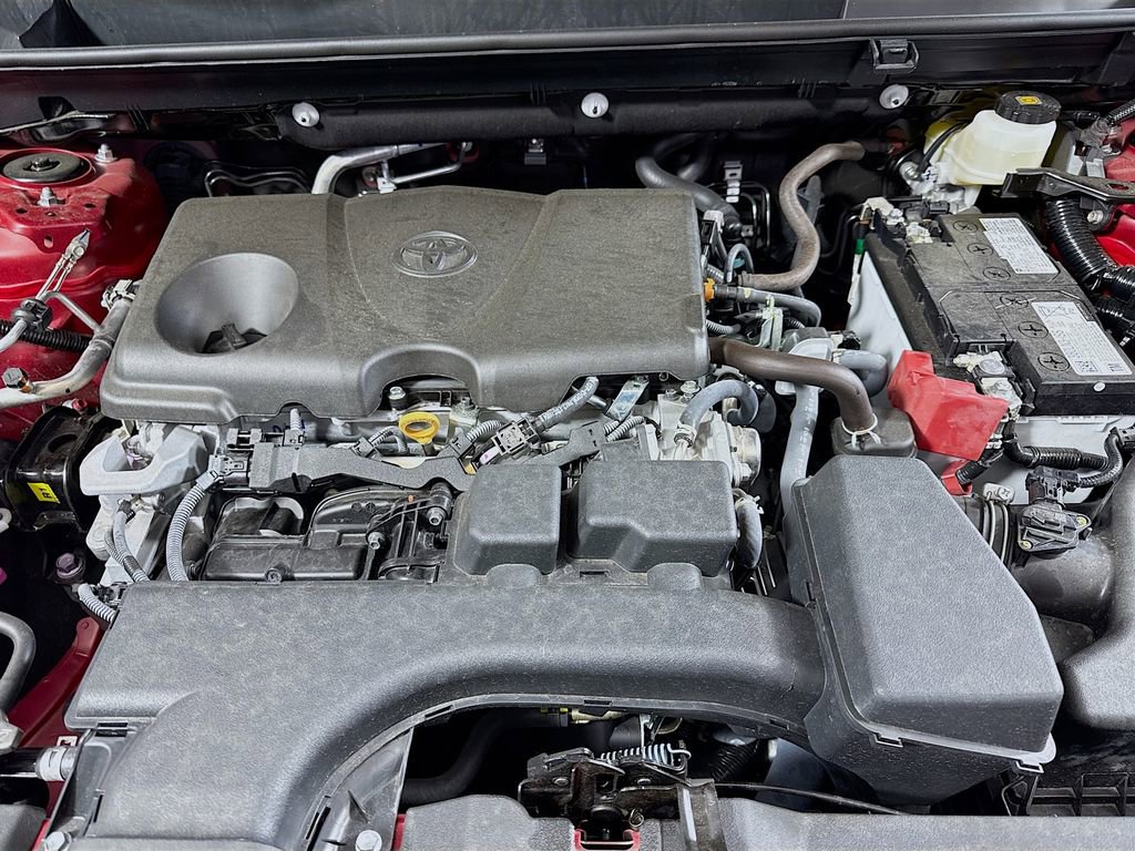 Certified 2024 Toyota RAV4 LE image 27