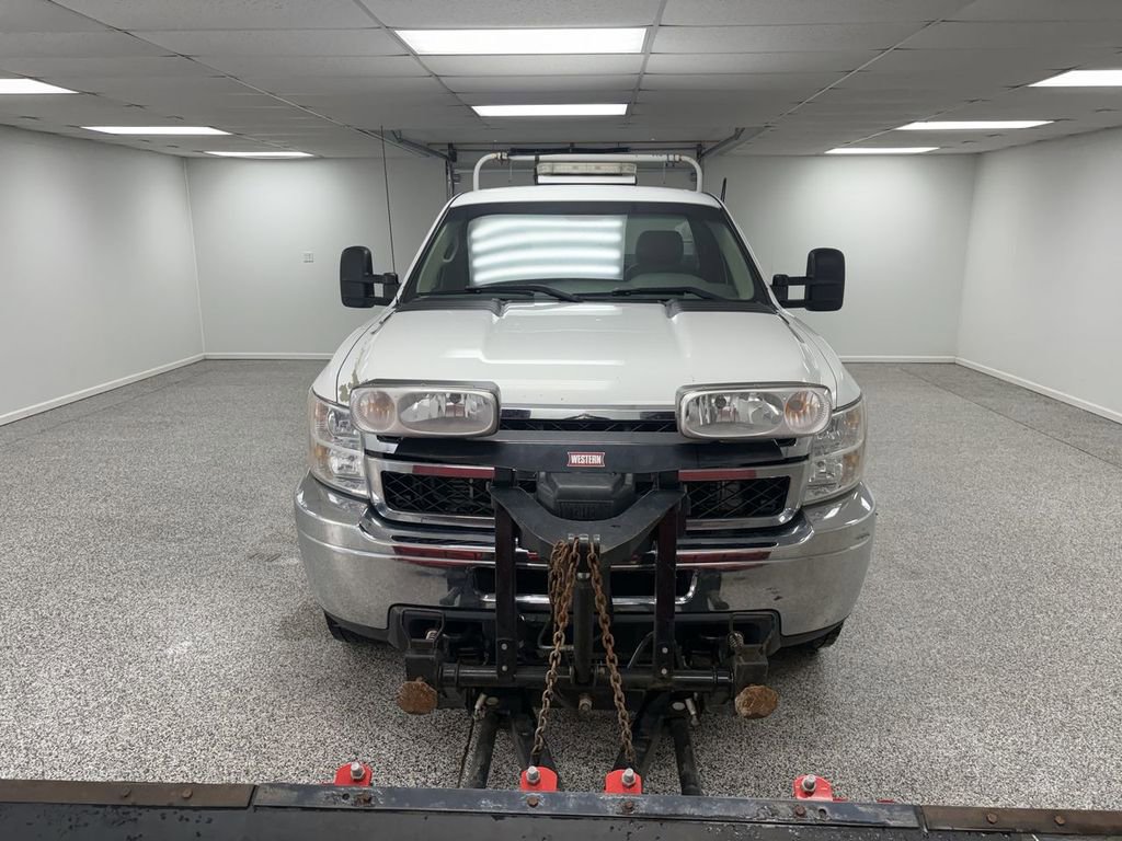 Used 2012 Chevrolet Silverado 3500 W/T w/ Snow Plow Prep Package image 3