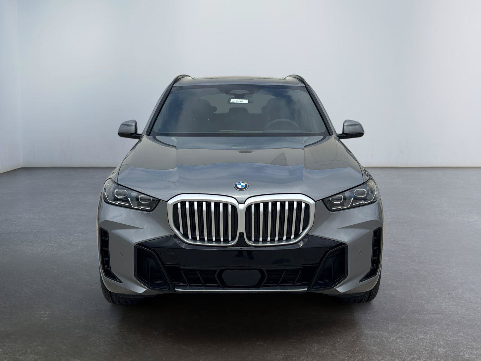 Used 2026 BMW X5 xDrive40i w/ M Sport Package AWD/4WD image 8