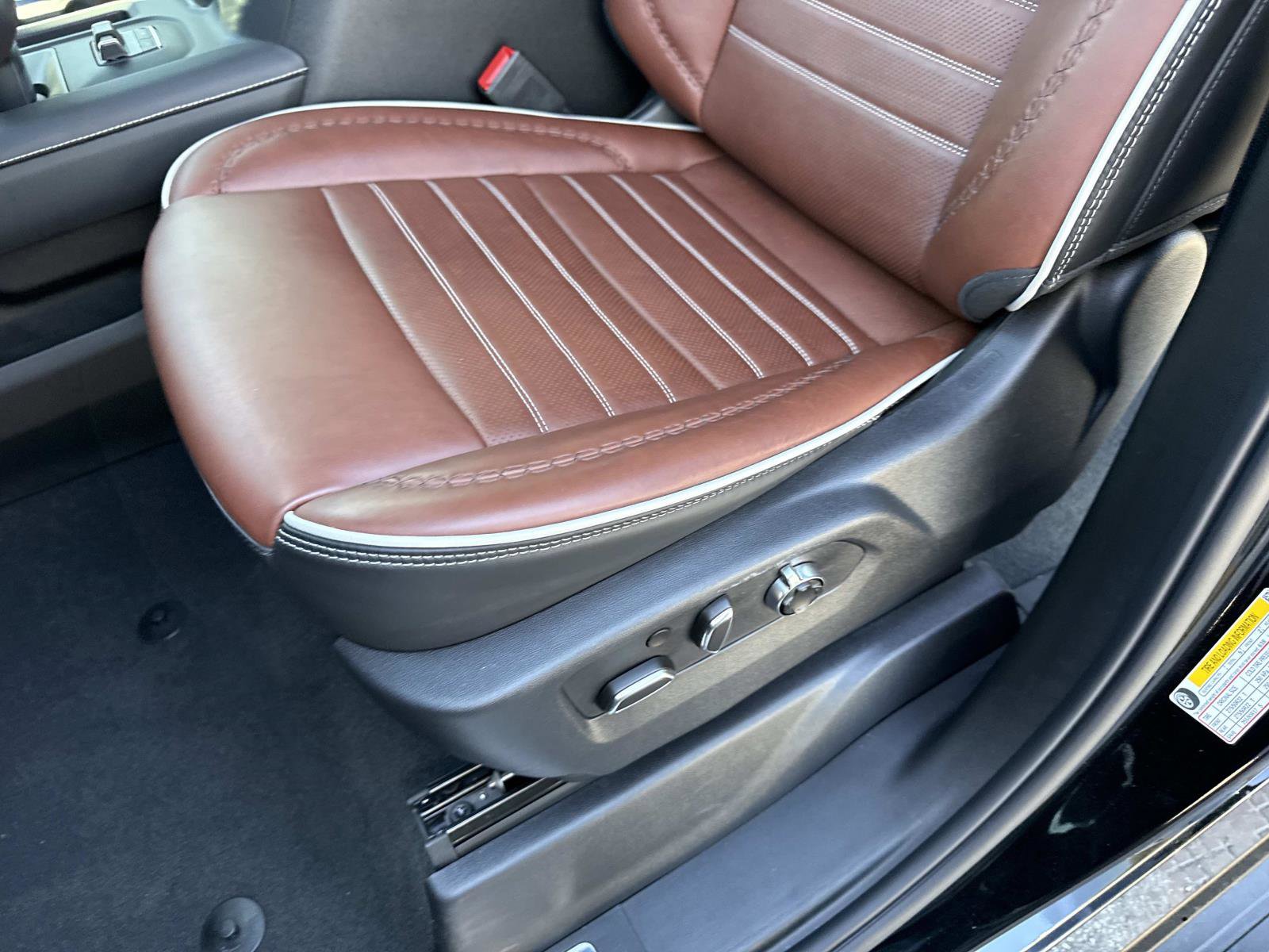 Used 2026 GMC Sierra 1500 Denali Ultimate image 19