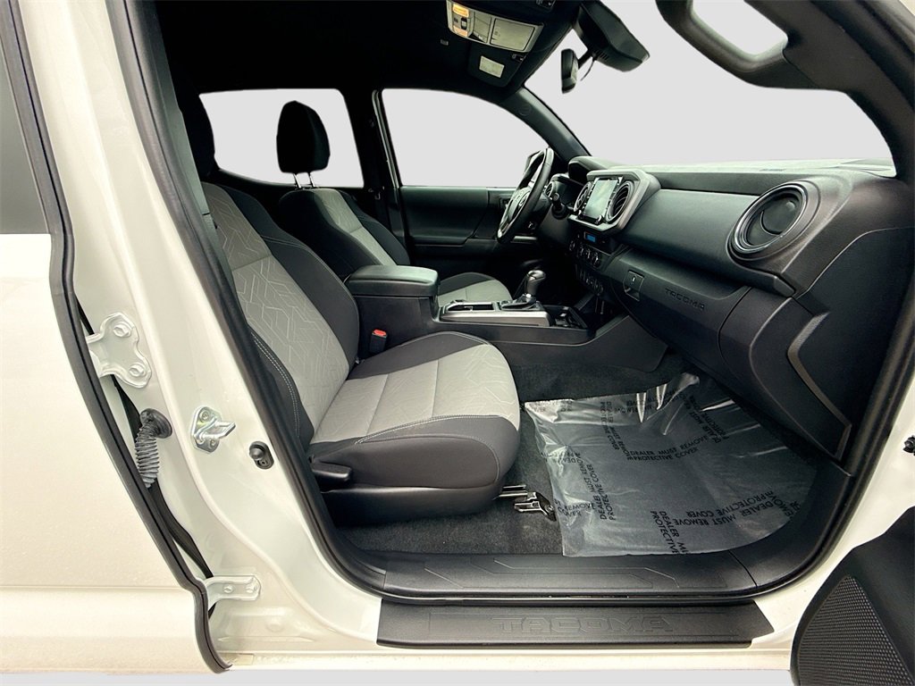 Used 2023 Toyota Tacoma TRD Sport image 25