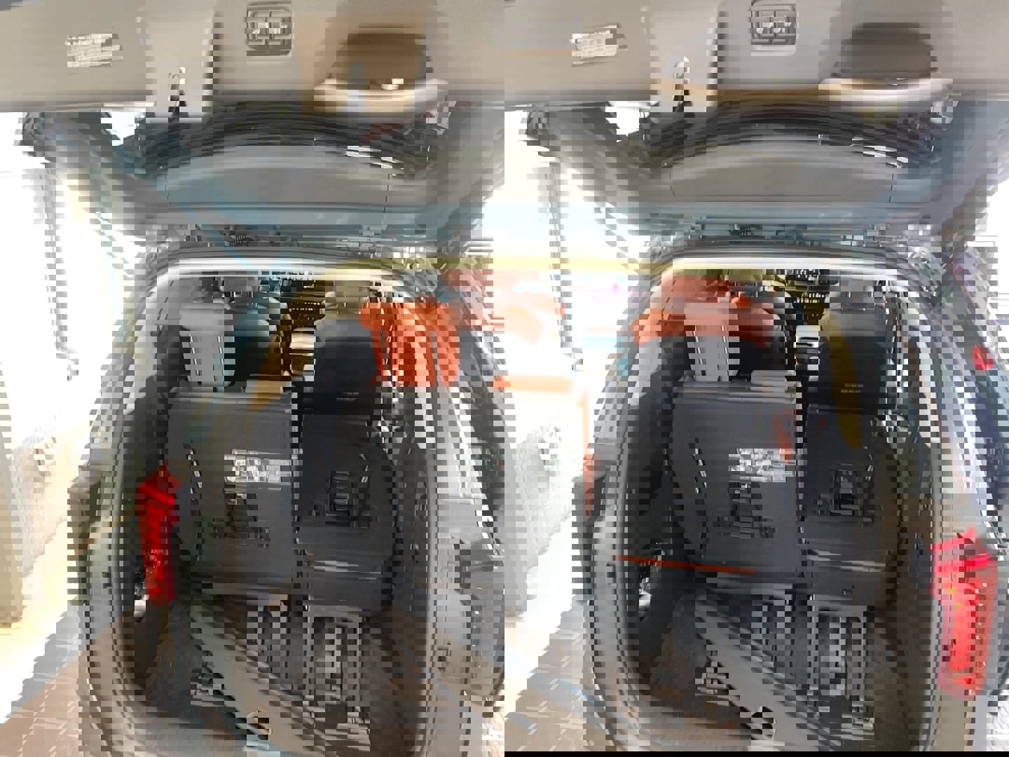 Used 2026 Kia Carnival SX Prestige image 29