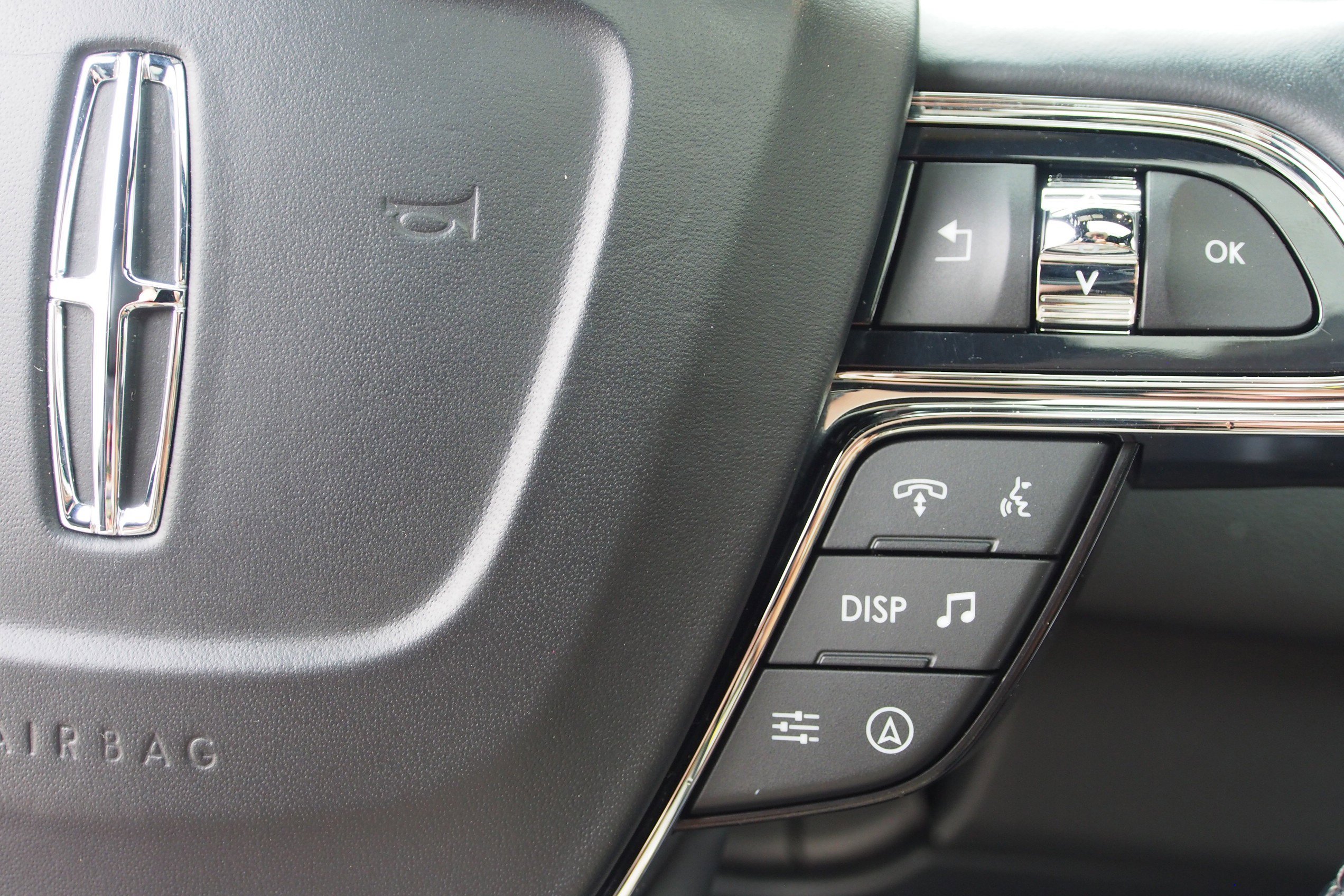 Used 2024 Lincoln Navigator Premiere image 29