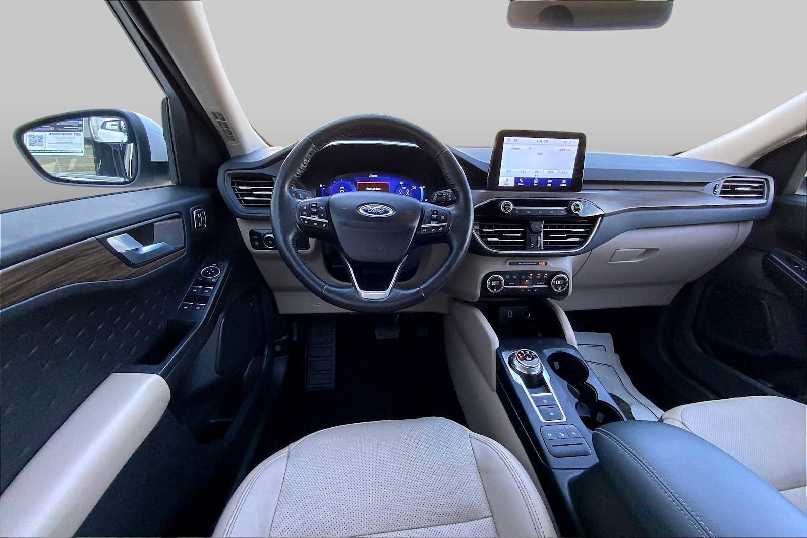 Used 2020 Ford Escape Titanium FWD image 6