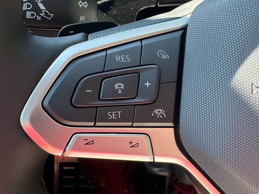 New 2026 Volkswagen Atlas SEL Premium R-Line AWD/4WD image 30