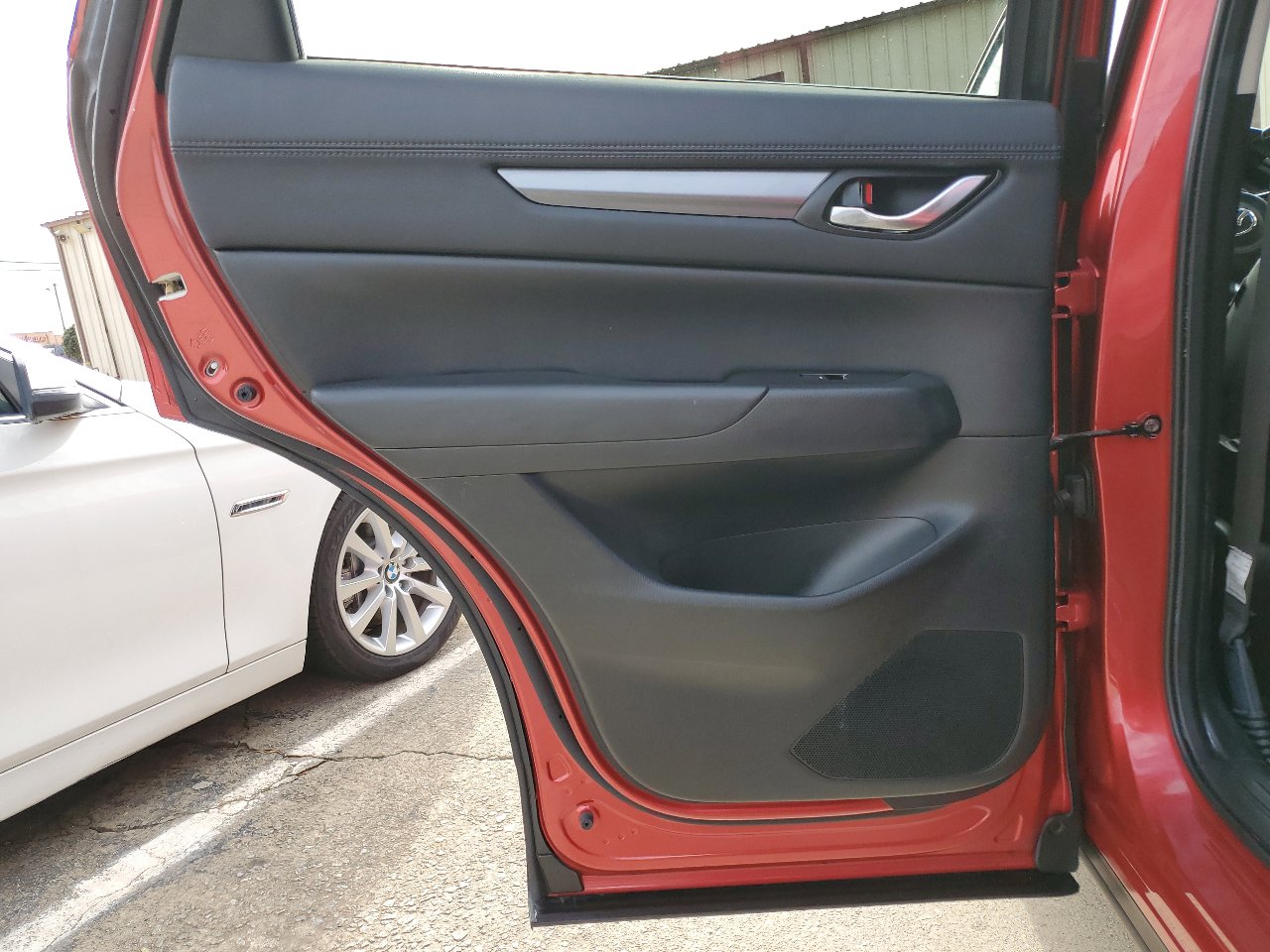 Used 2018 MAZDA CX-5 Touring w/ Preferred Equipment Package image 17