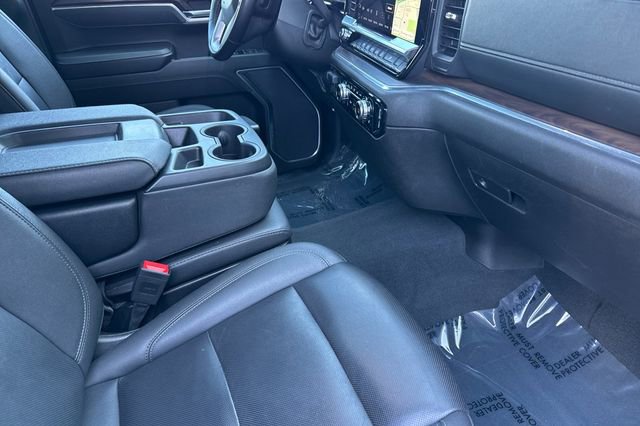 Used 2025 GMC Sierra 1500 SLT AWD/4WD image 19