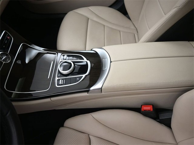 Used 2019 Mercedes-Benz C 300 Sedan image 31