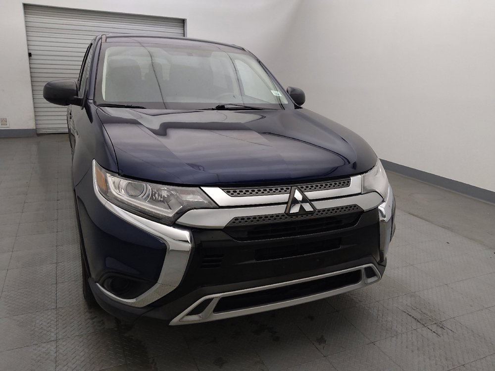 Used 2020 Mitsubishi Outlander ES image 14