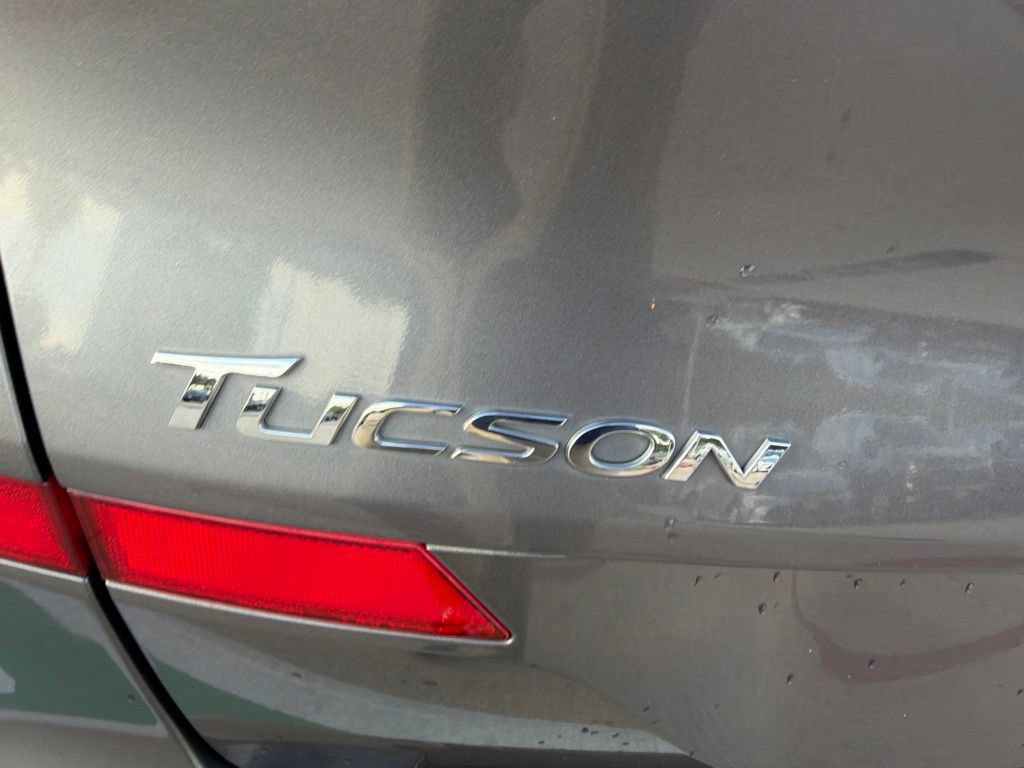 Used 2020 Hyundai Tucson Value FWD image 17