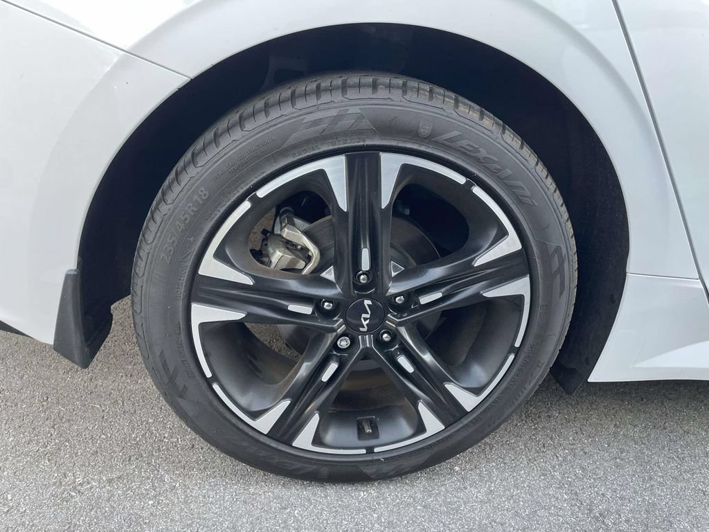 Used 2024 Kia K5 GT-Line w/ GT-Line Premium Package FWD image 5