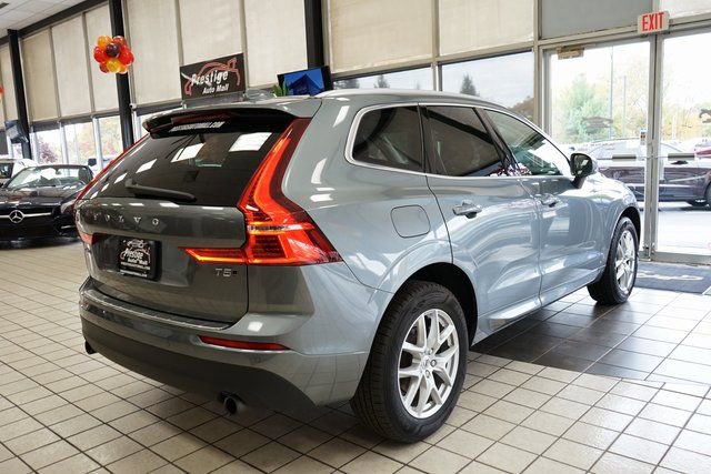 Used 2020 Volvo XC60 T5 Momentum image 16