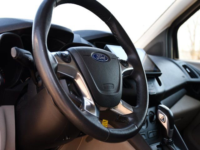 Used 2016 Ford Transit Connect XLT image 10