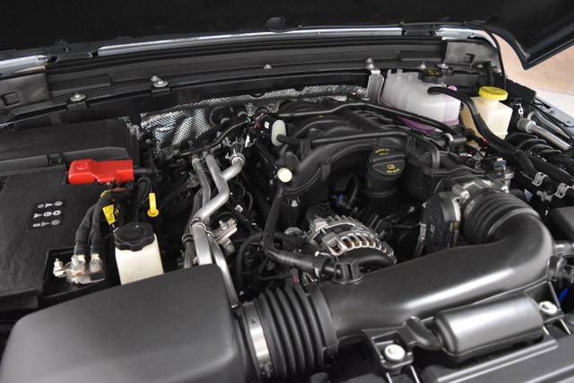 New 2025 Jeep Gladiator Willys image 10