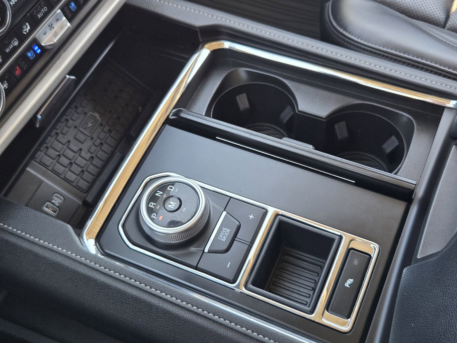 Certified 2023 Ford Expedition Max XLT image 22