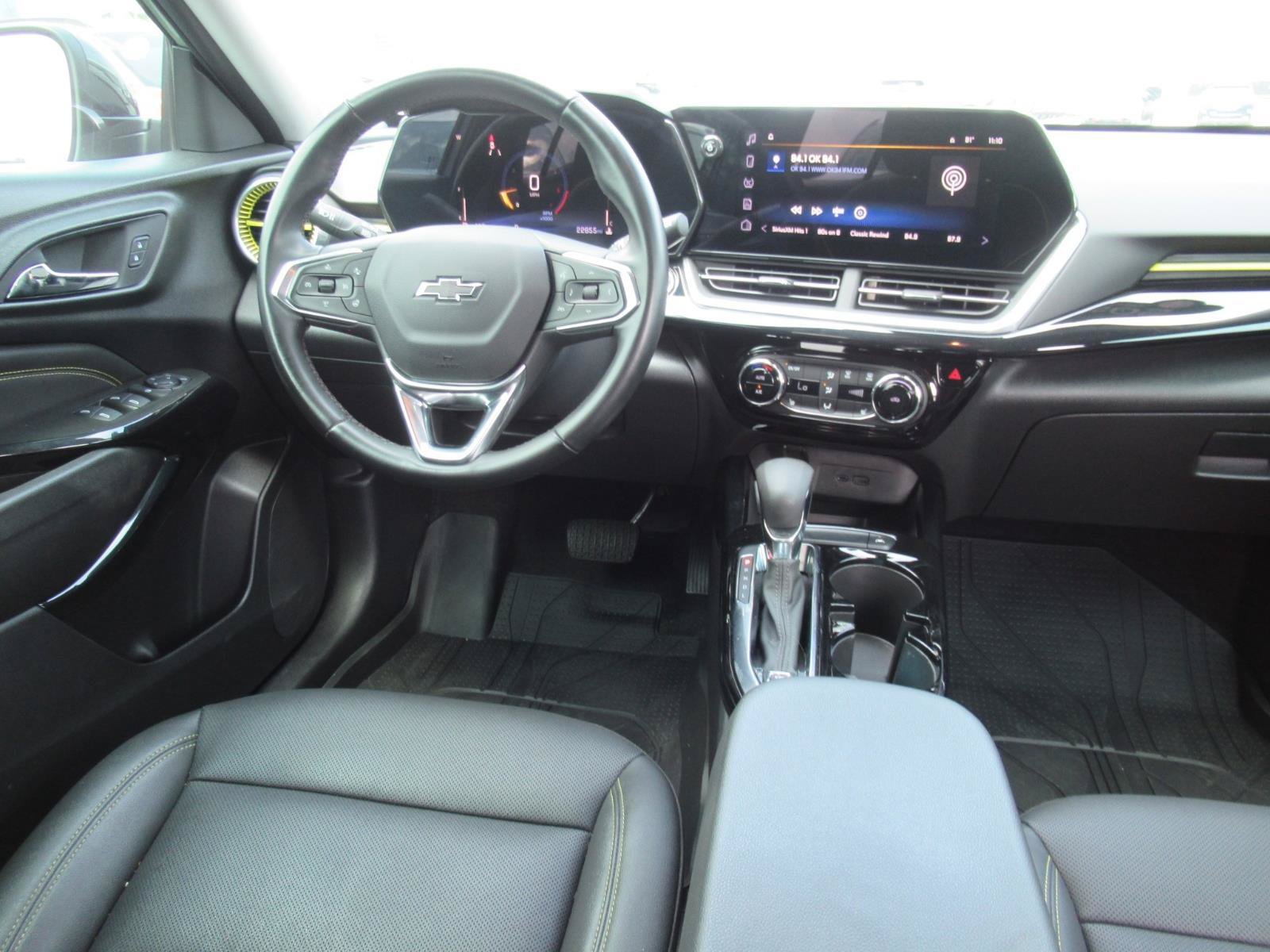 Certified 2024 Chevrolet Trax ACTIV w/ Driver Confidence Package FWD image 13