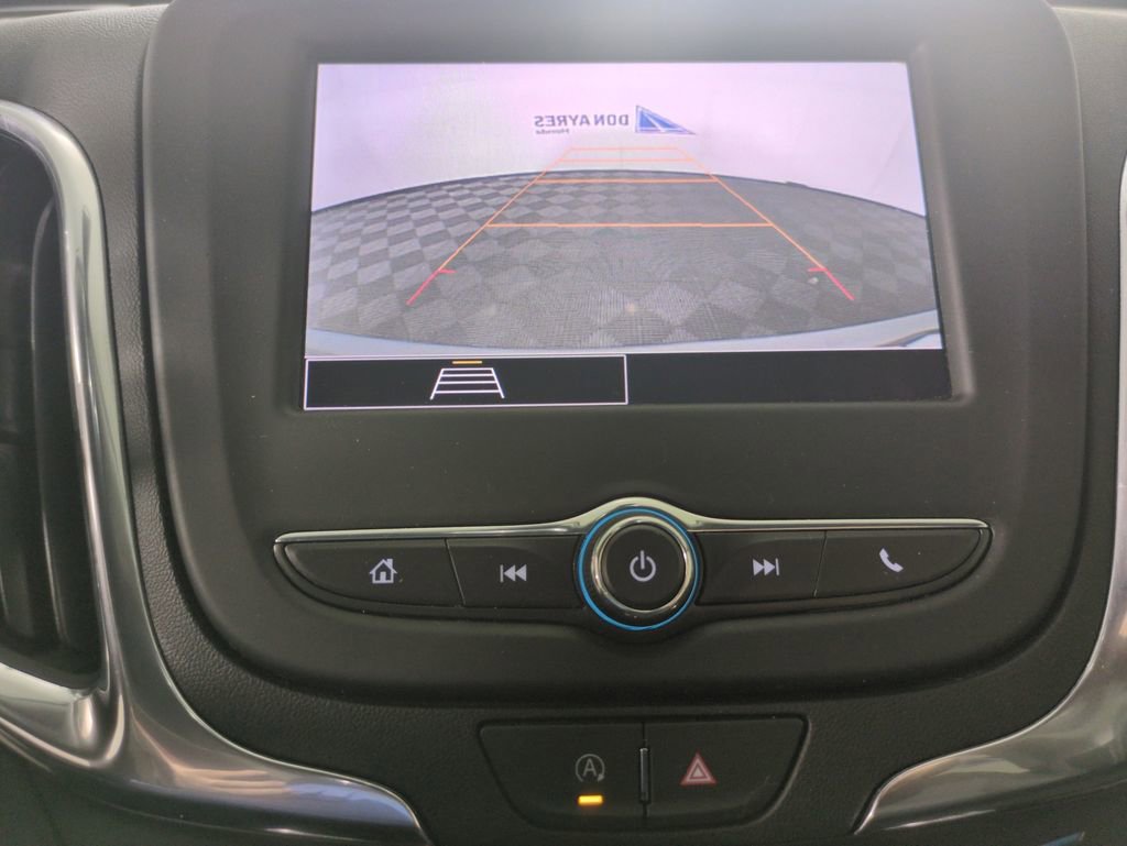 Used 2023 Chevrolet Equinox LT image 22