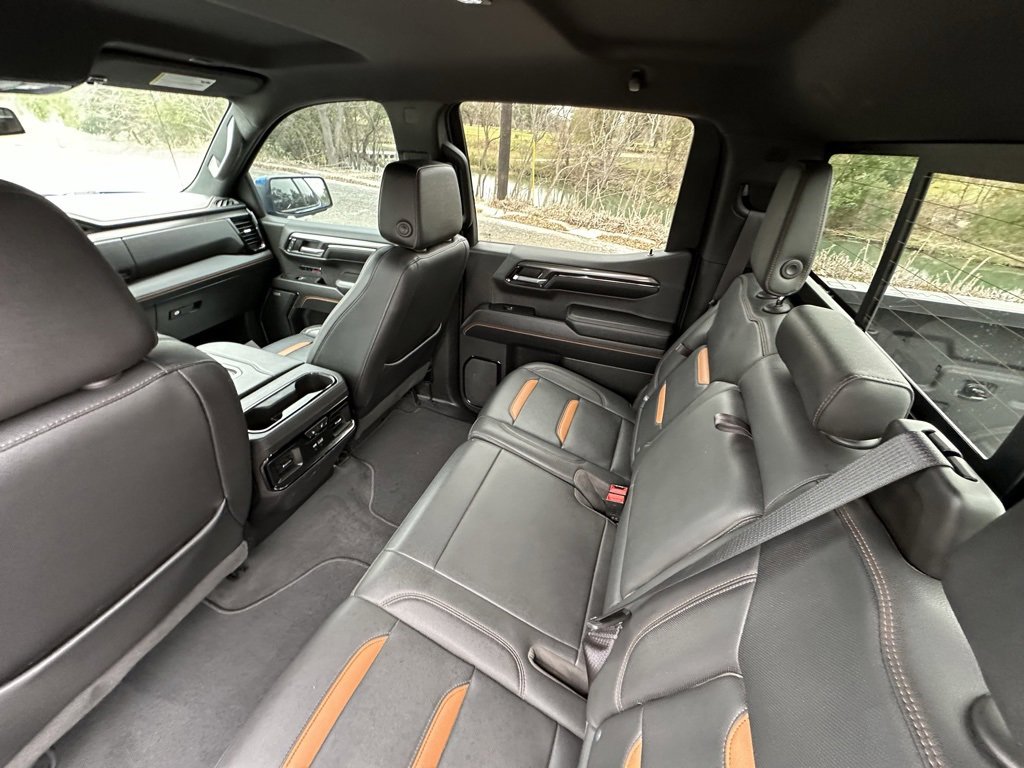 Used 2022 GMC Sierra 1500 AT4 w/ AT4 Premium Package image 24