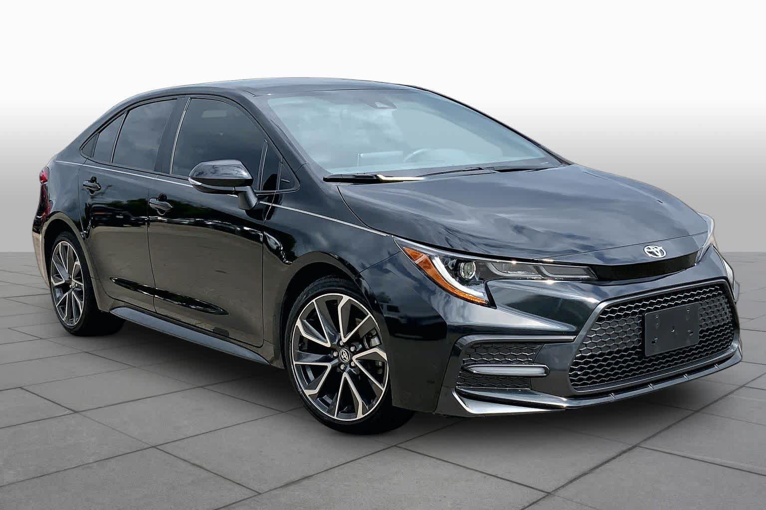 Used 2020 Toyota Corolla SE FWD image 3