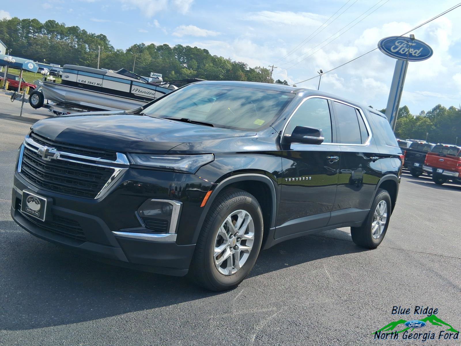 Used 2023 Chevrolet Traverse LS w/ Safety Package image 26
