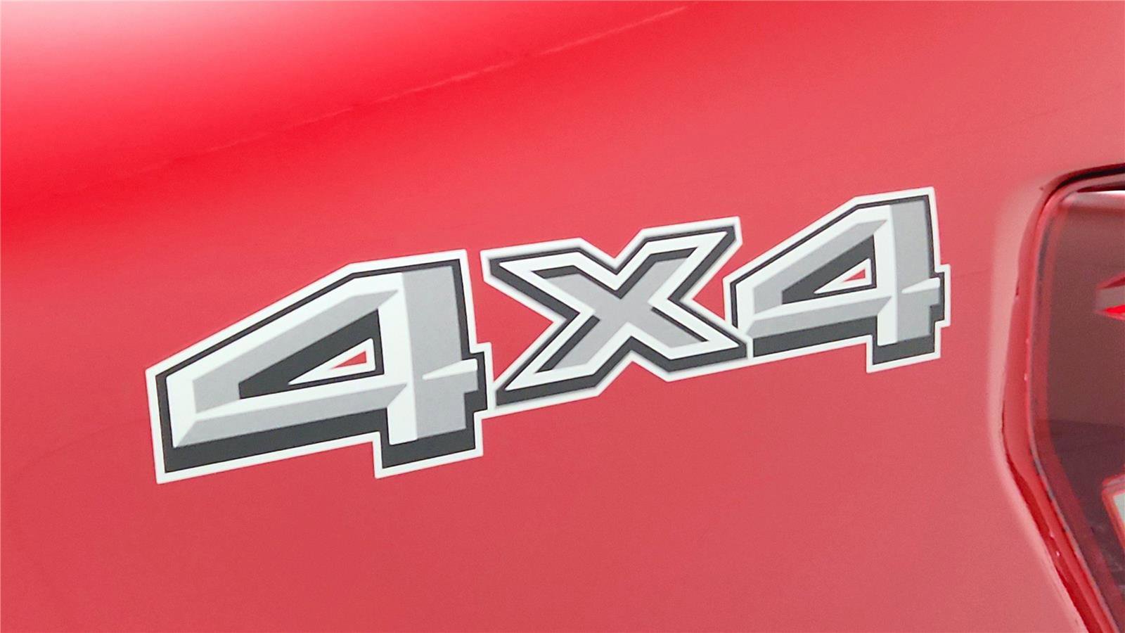 New 2025 Ford F150 XLT w/ Equipment Group 302A MID image 30