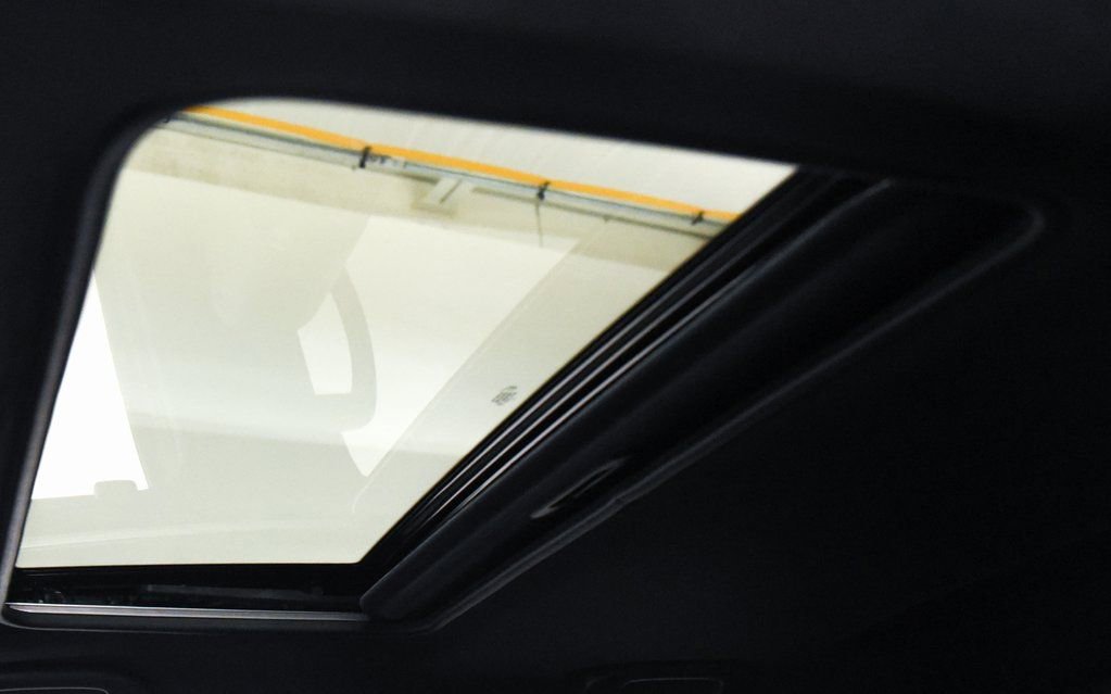 Used 2023 Nissan Frontier PRO-4X w/ Pro-4X Premium Package image 28