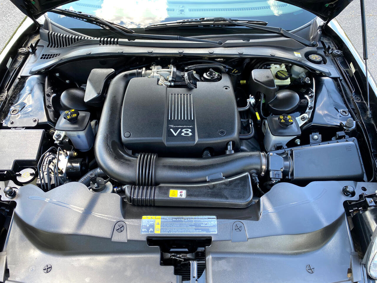 Used 2002 Ford Thunderbird Deluxe image 41