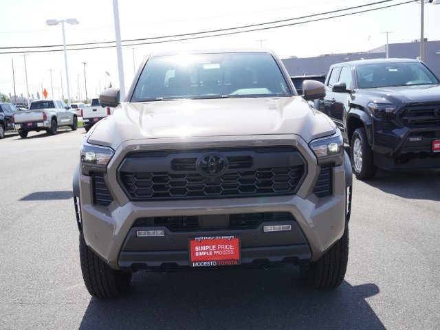 New 2026 Toyota Tacoma TRD Off-Road w/ TRD Off Road Premium Package AWD/4WD image 7