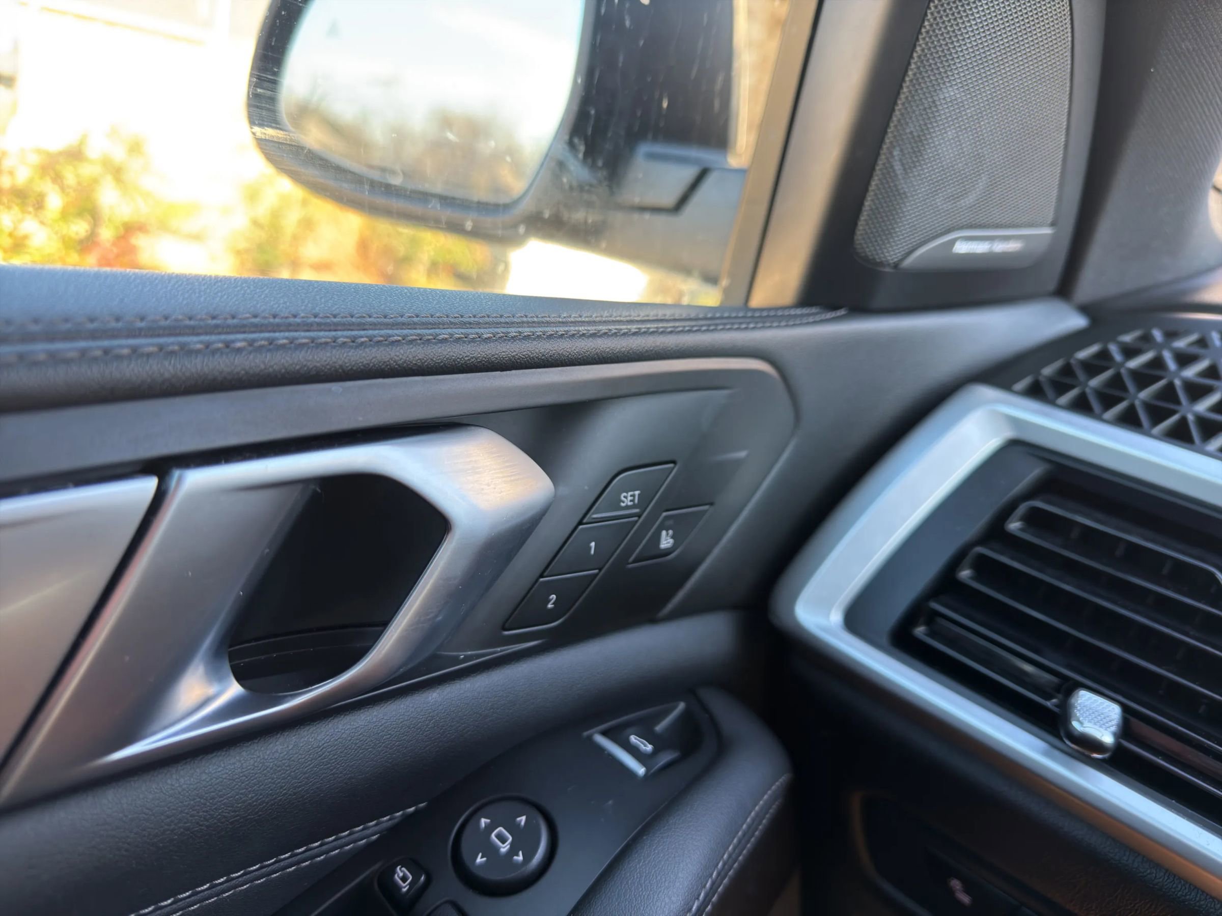 Used 2024 BMW X5 sDrive40i w/ Premium Package RWD image 36