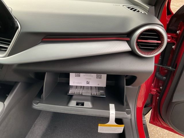 New 2026 Chevrolet Trax RS w/ Driver Confidence Package FWD image 31