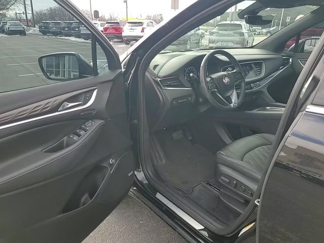 Certified 2023 Buick Enclave Avenir w/ Avenir Technology Package image 12
