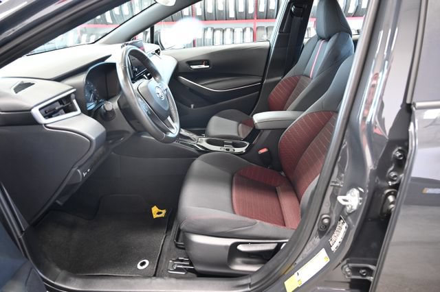 Used 2023 Toyota Corolla SE w/ SE Premium Package FWD image 10