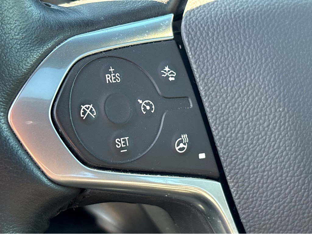 Used 2022 Chevrolet Traverse Premier w/ Redline Edition image 20