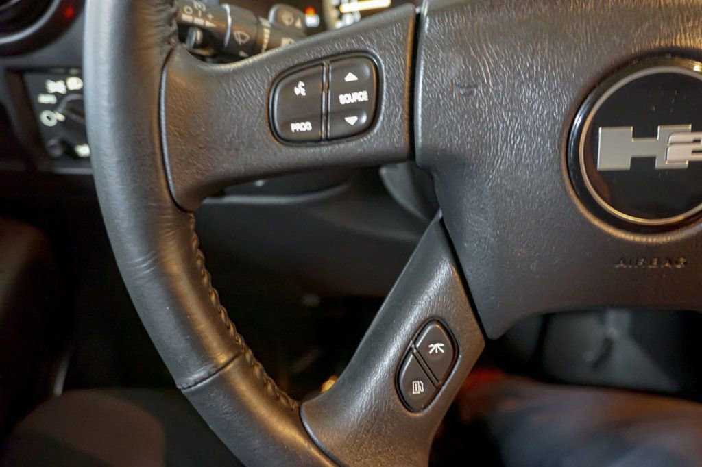 Used 2005 HUMMER H2 w/ Preferred Equipment Group image 60