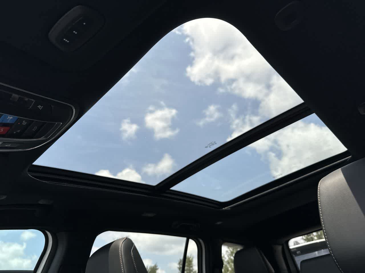 New 2026 Jeep Cherokee Limited AWD/4WD image 18