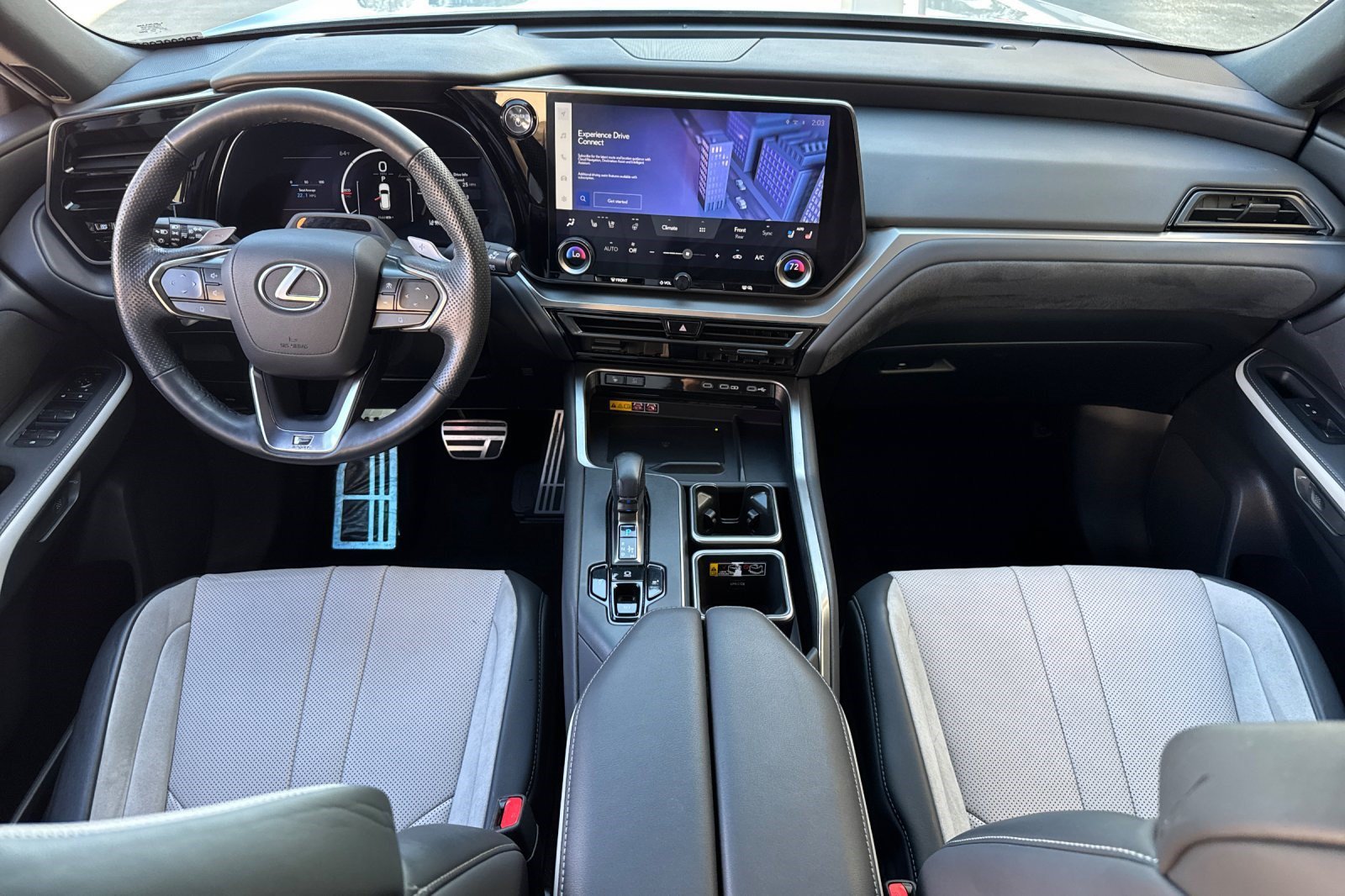 Certified 2024 Lexus TX 500h AWD w/ Technology Package image 16