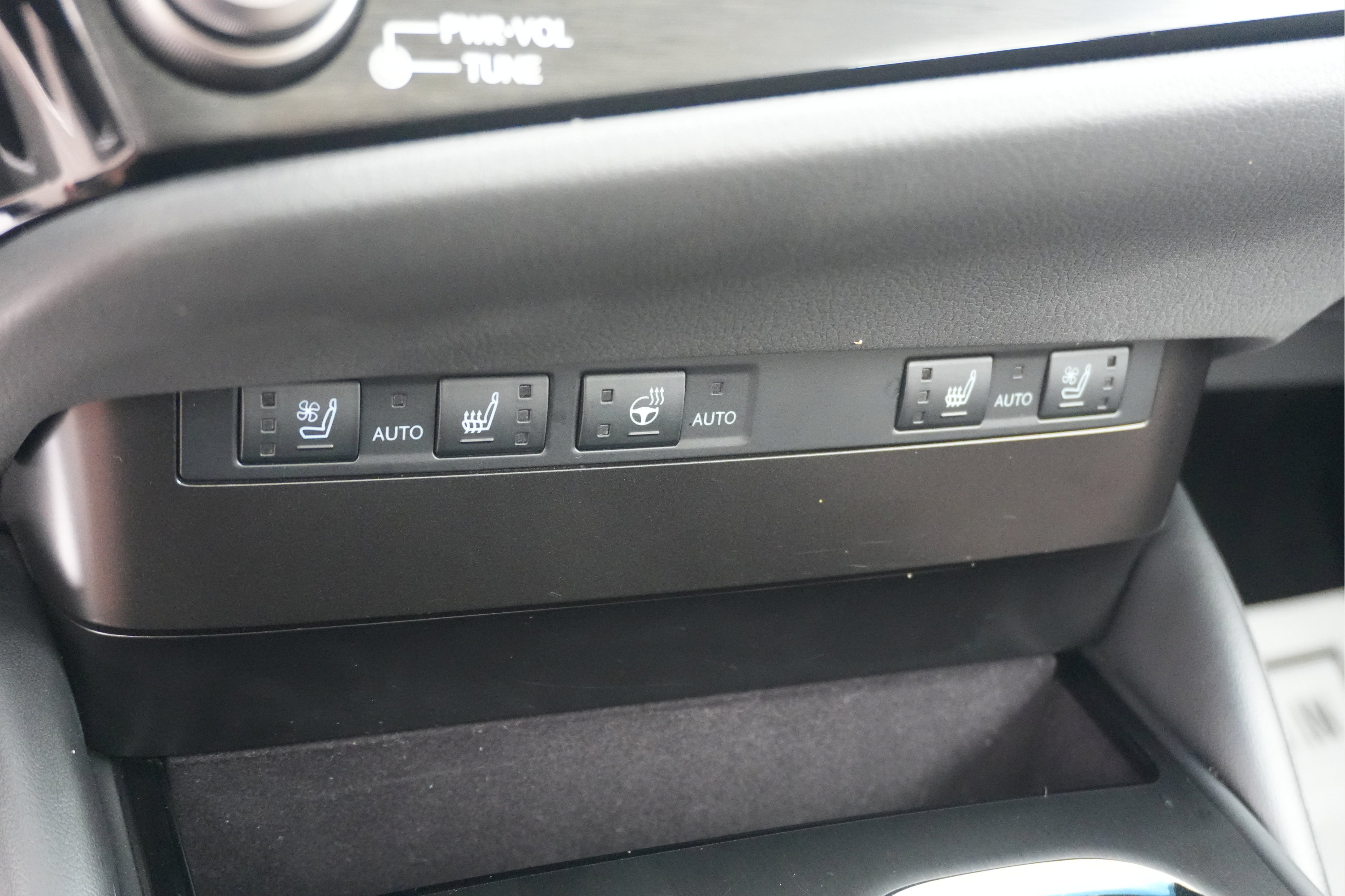 Used 2024 Lexus ES 350 w/ Premium Package FWD image 36