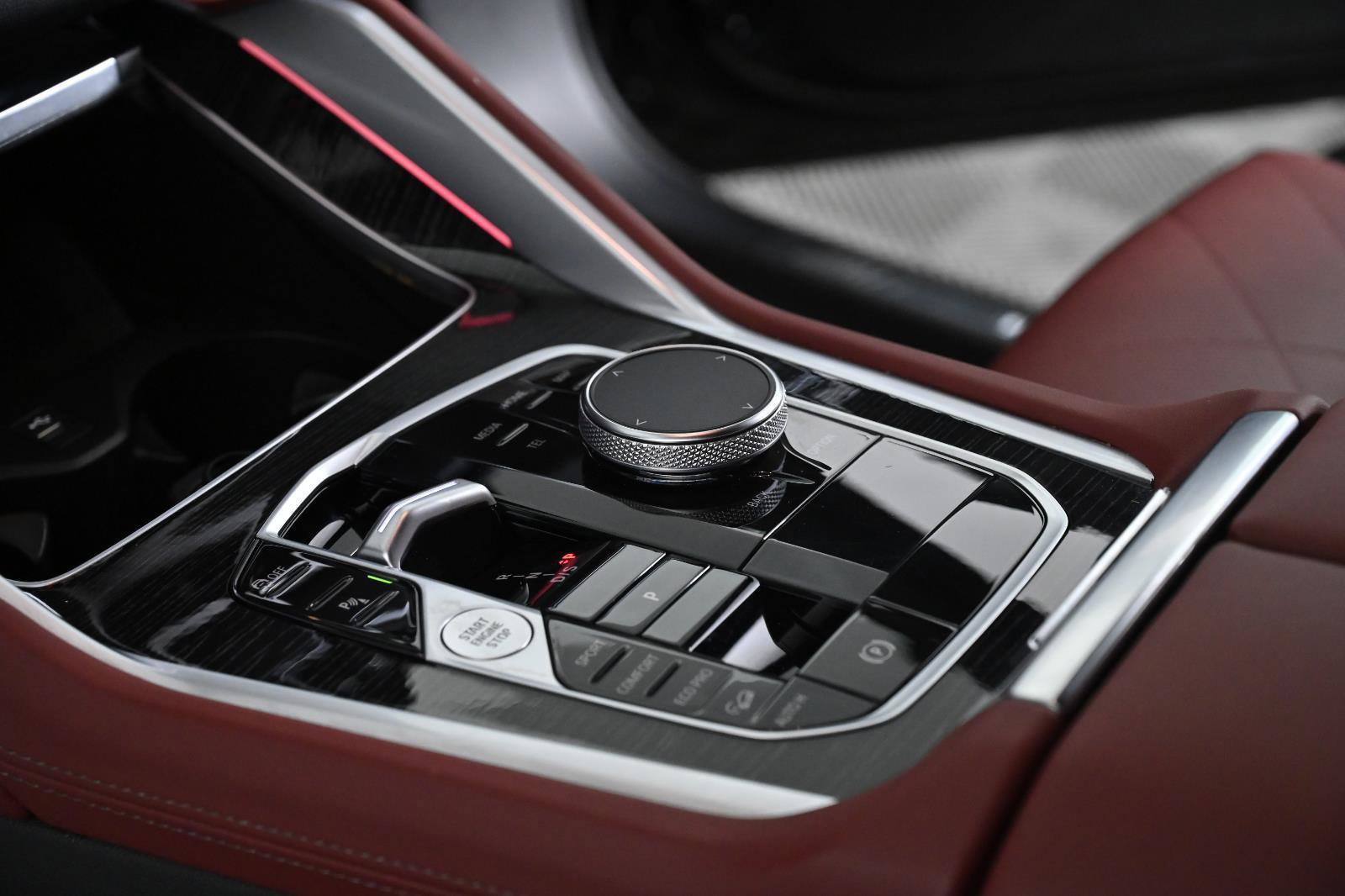 Used 2024 BMW X6 M60i image 23