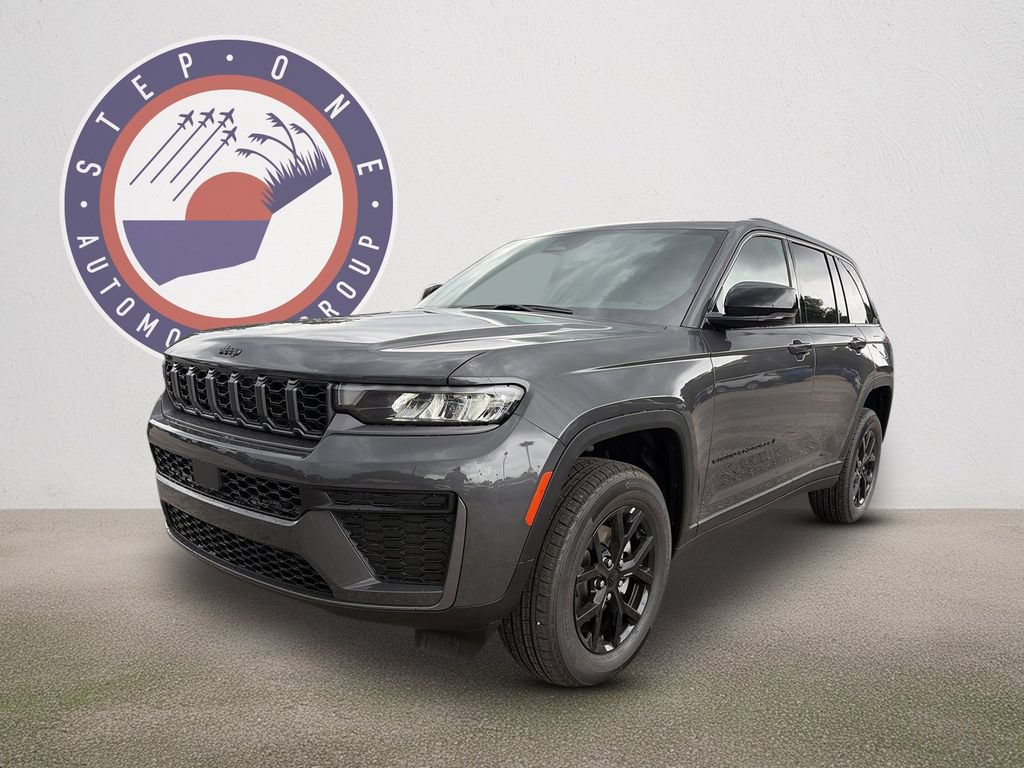 New 2026 Jeep Grand Cherokee Altitude RWD image 2