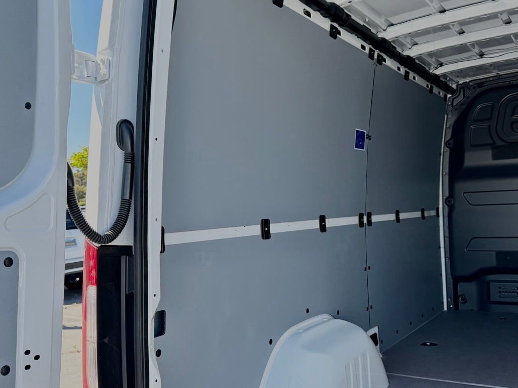 New 2026 Mercedes-Benz Sprinter 2500 image 12